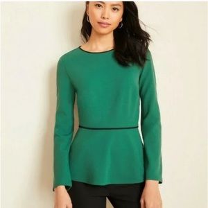 Ann Taylor Green Peplum Top Sz XS